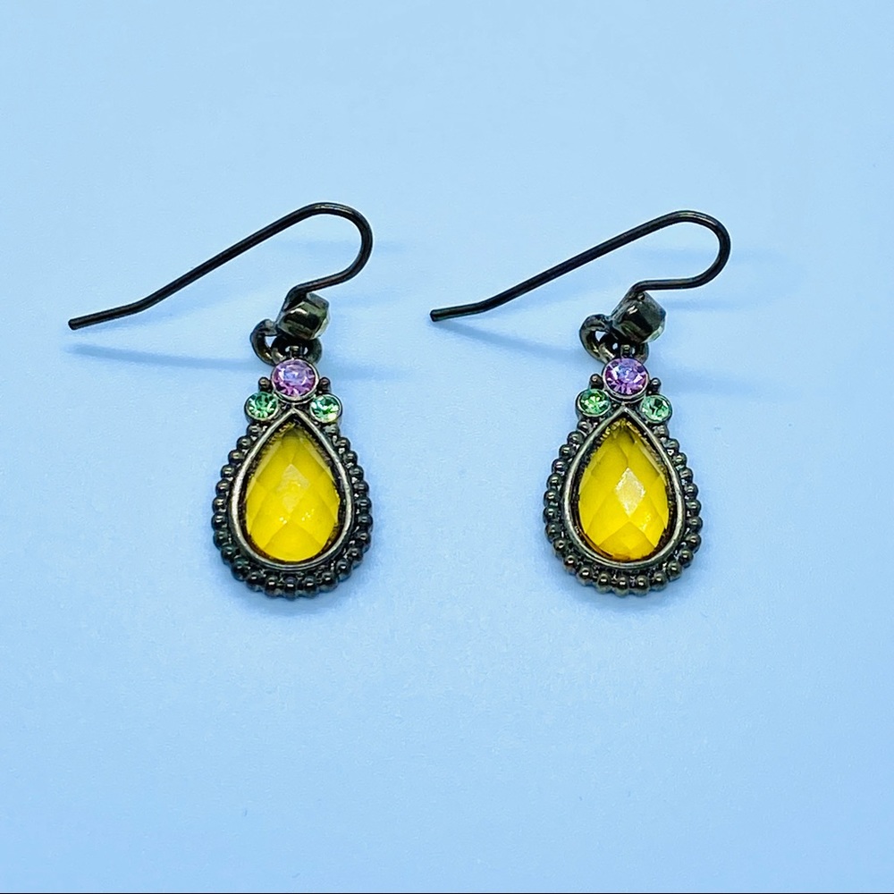 Yellow Dangle Earrings 🔥 3 for $20